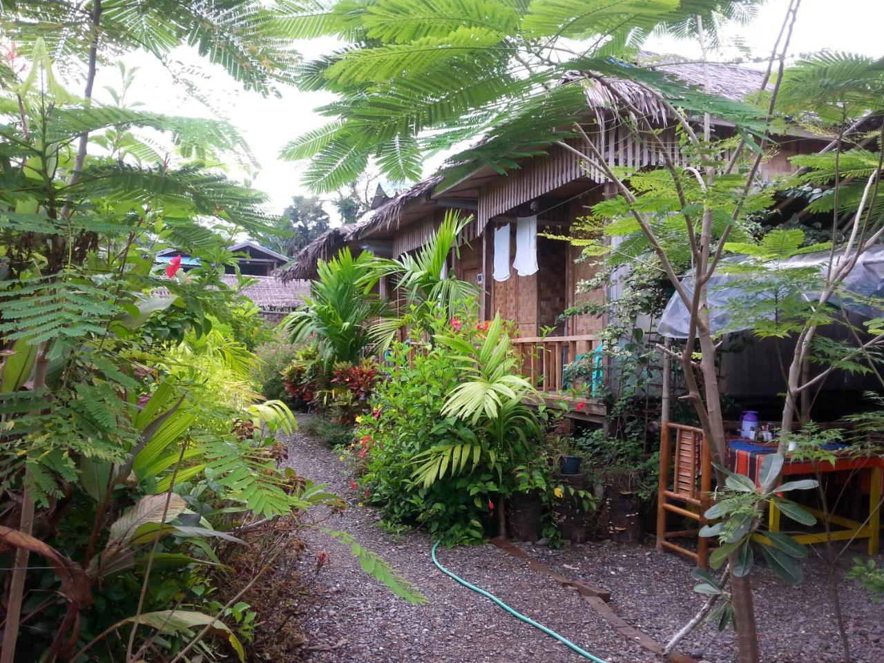 נסאונג Ngwe Saung Garden Guest House מראה חיצוני תמונה