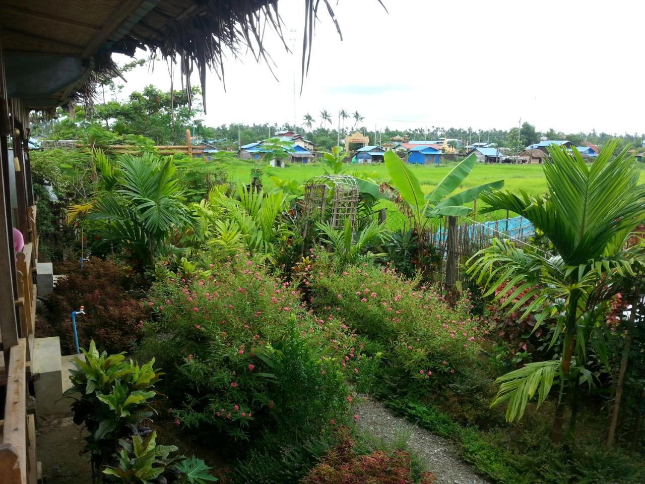 נסאונג Ngwe Saung Garden Guest House מראה חיצוני תמונה